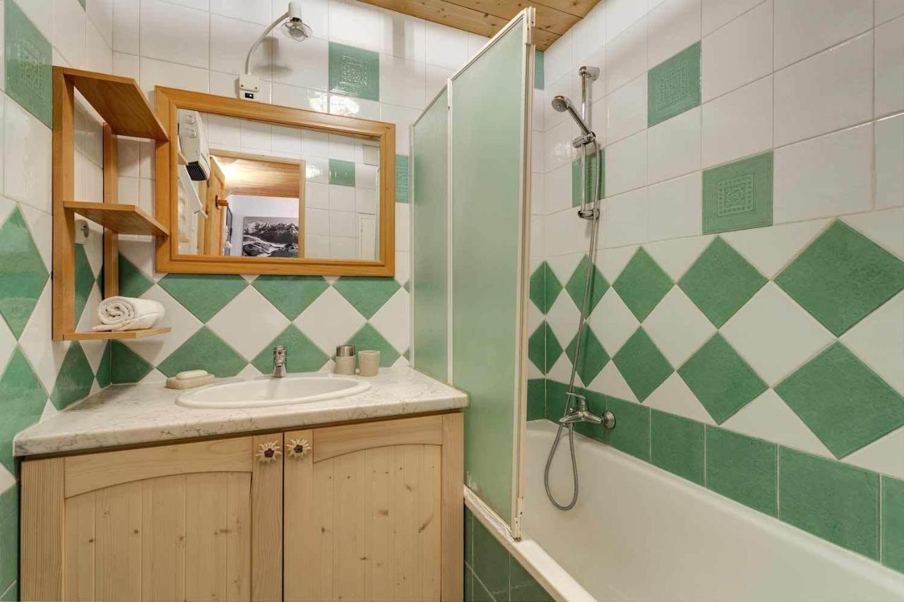 Apartment Lachenal - Alpes Travel - Alpes Travel - Central Chamonix - Sleeps 4 Bagian luar foto